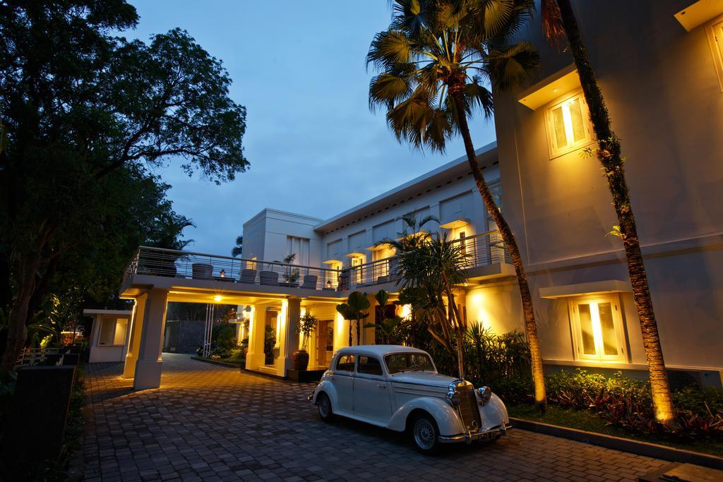 The Shalimar Boutique Hotel Malang Kültér fotó